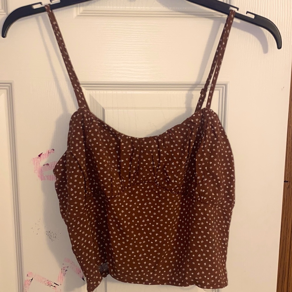 PacSun/LA Hearts/Brown Cropped Cami Mini White Flowers/Adjustable Straps/Women